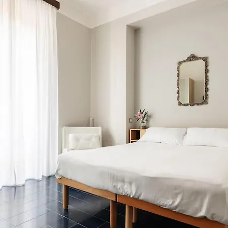 Casa Dina - Monolocale Washington De Angeli 米兰